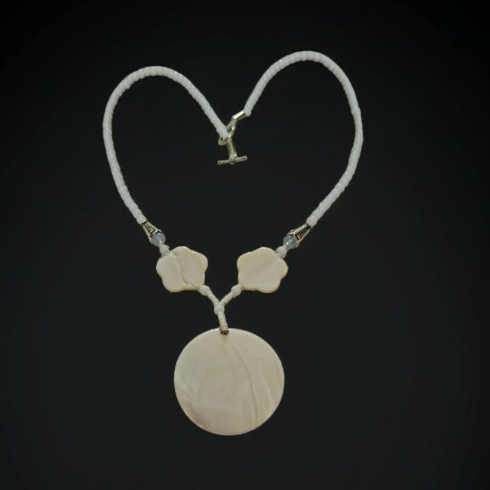 White Agate - Image 1